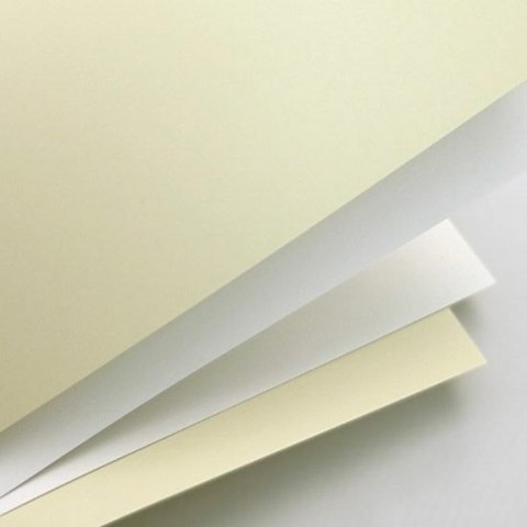 KARTON OZDOBNY A4/250g GŁADKI BIAŁY (20) Galeria Papieru KARTON OZDOBNY A4/250g GŁADKI BIAŁY (20) Galeria Papieru